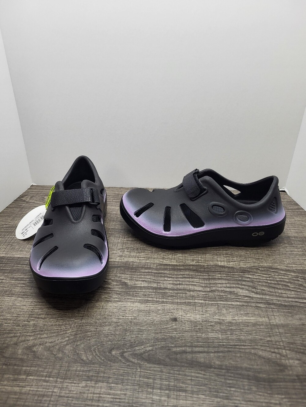 Oofos Oocandoo Recovery Sandals Shoes Black Lavender Women's Size 7 New